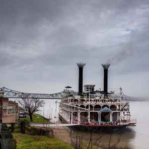 American Queen docked at Natchez Under-The-Hill
