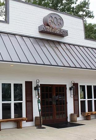 303 Jefferson Restaurant - Clinton, Mississippi