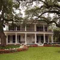 Front Exterior View of Brandon Hall Plantation Bed and Breakfast