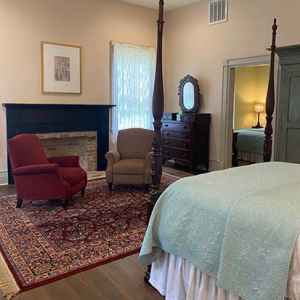 Pattie Dupree Suite - Raymond, MS Bed and Breakfast