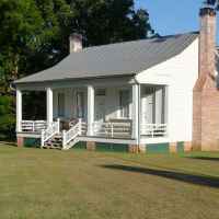 Mamie's Cottage Bed and Breakfast - Raymond, MS