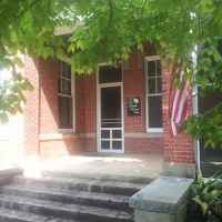 Maple Terrace Inn - Front Door Entrance