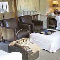 Main House - Sitting Area