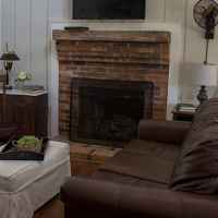 Carriage House - Living Room