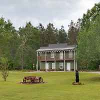 View of Bear Creek Saloon from Hwy 30.