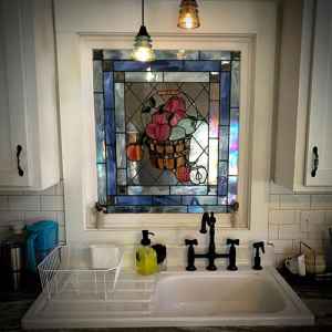 Country kitchen sink