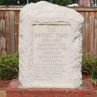 Natchez Trace marker placed by Daughters of the American Revolution in 1912.