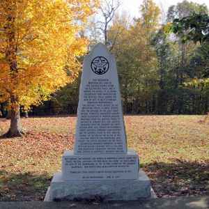 Tennessee - War of 1812 Memorial - Natchez Trace Fall Foliage - October 27 - Photographer: Patricia Robertson