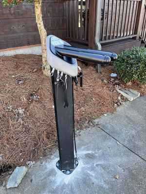 Bicycle Repair Station - Wayne County Welcome Center - Collinwood, Tennessee