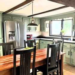 The Farmhouse - Kitchen and Dining Area