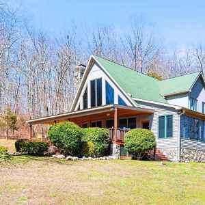 The Chalet - Hohenwald, Tennessee Vacation Rental