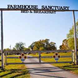 Farmhouse Sanctuary B&B in northwest Alabama