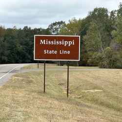Entering Mississippi at milepost 308.9